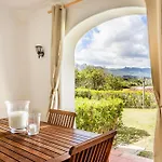 Porto Cervo-cala Del Faro Parking-sea-garden * פורטו צ'רבו